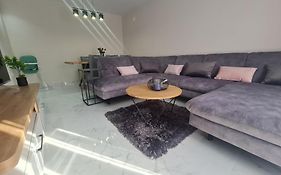 Mias Luxury Apartment