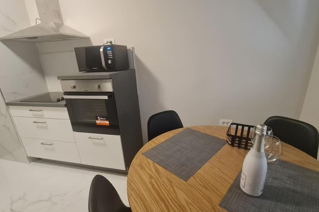Mias Luxury Apartment Fiume Esterno foto