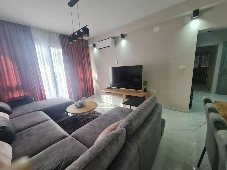 Mias Luxury Apartment Fiume Esterno foto