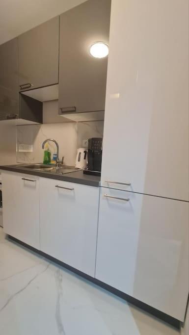 Mias Luxury Apartment Fiume Esterno foto